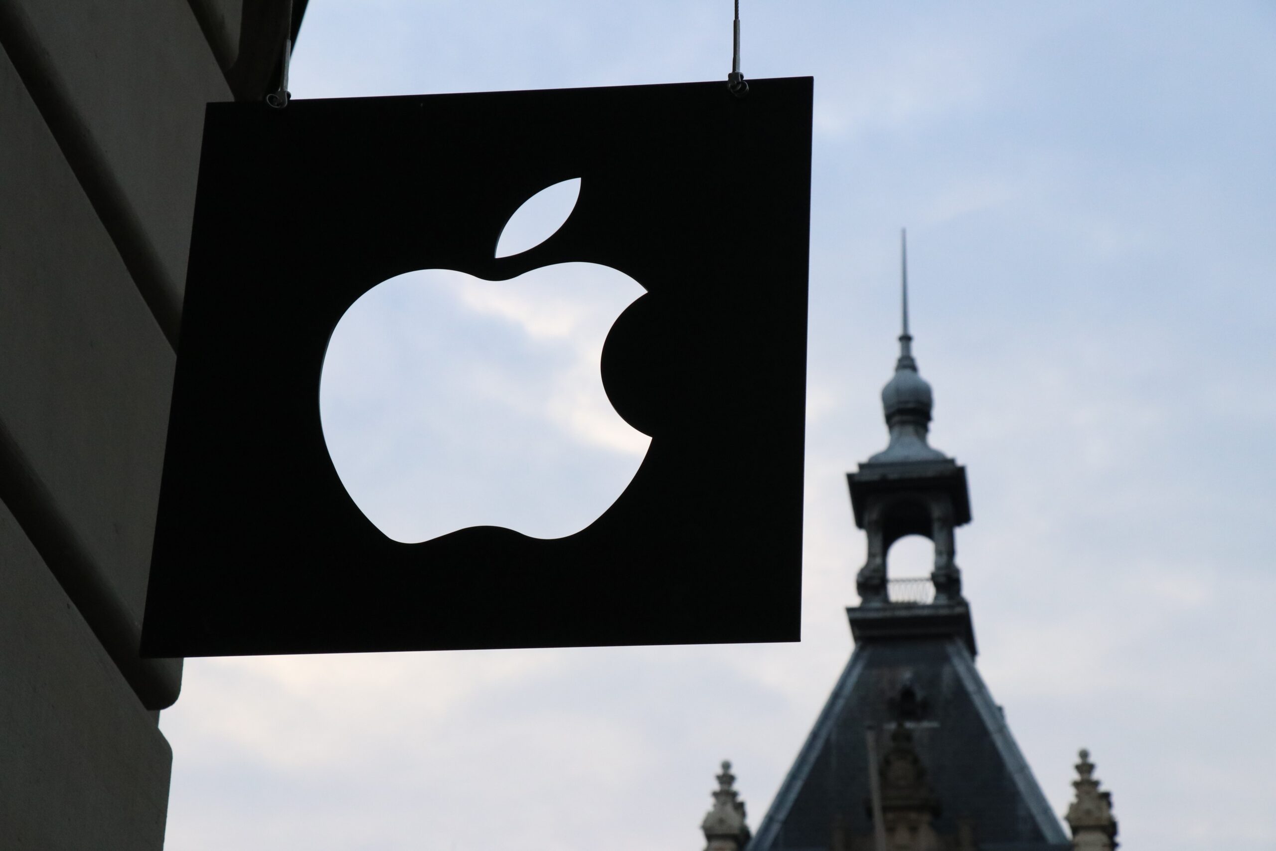 Apple industry model business innovation